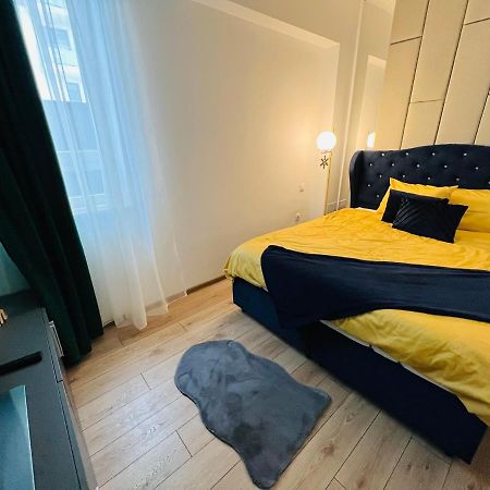 Huggo Apartment 35 Targu Mures Exterior photo